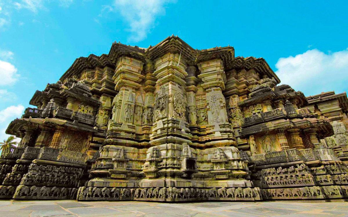 Hassan-Chennakesava-Temple-Belur.jpg
