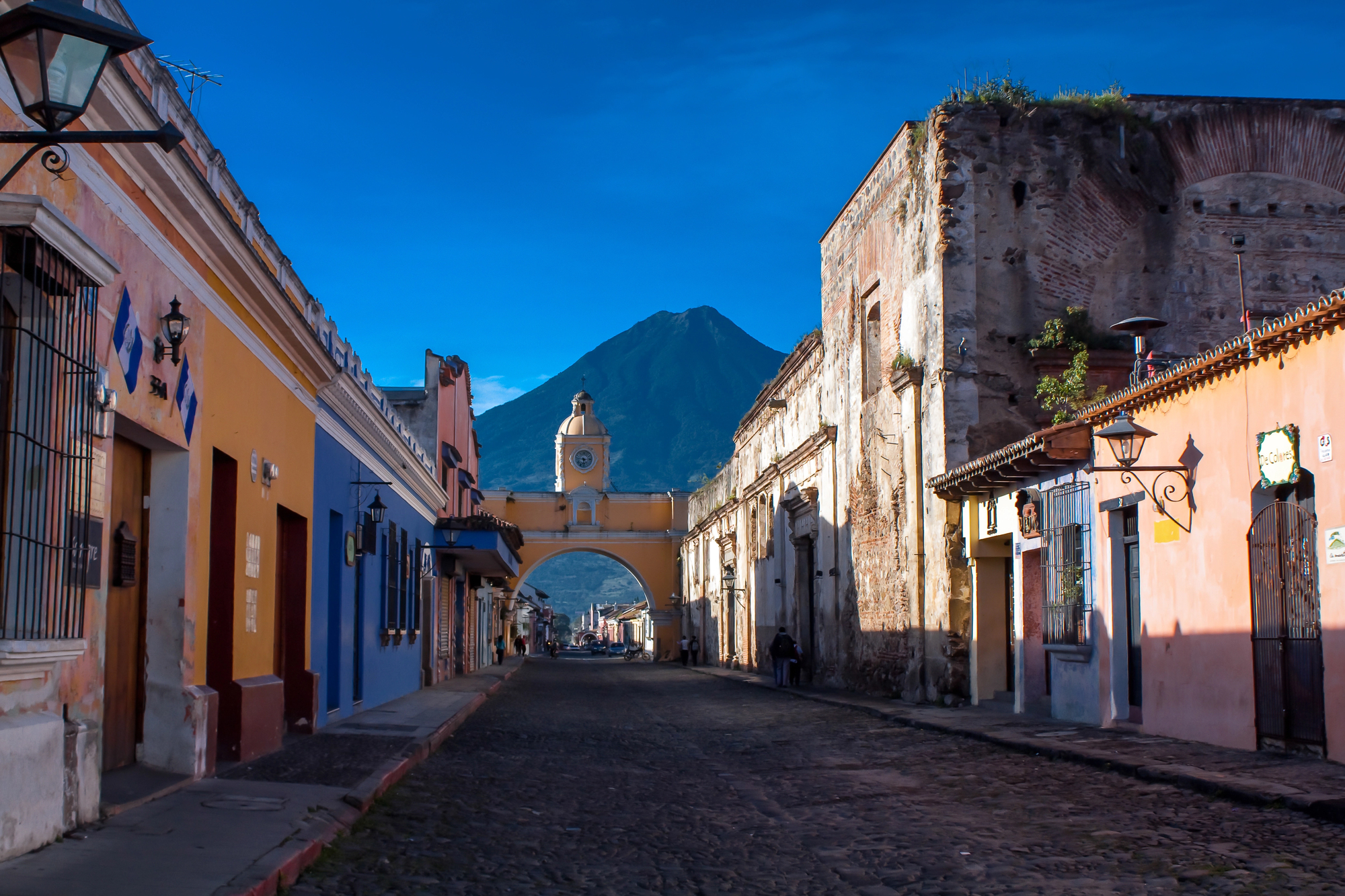 La-Antigua-guatemala.jpg